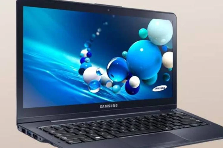 Ultrabook Samsung ATIV Book 5 (Divulgação)