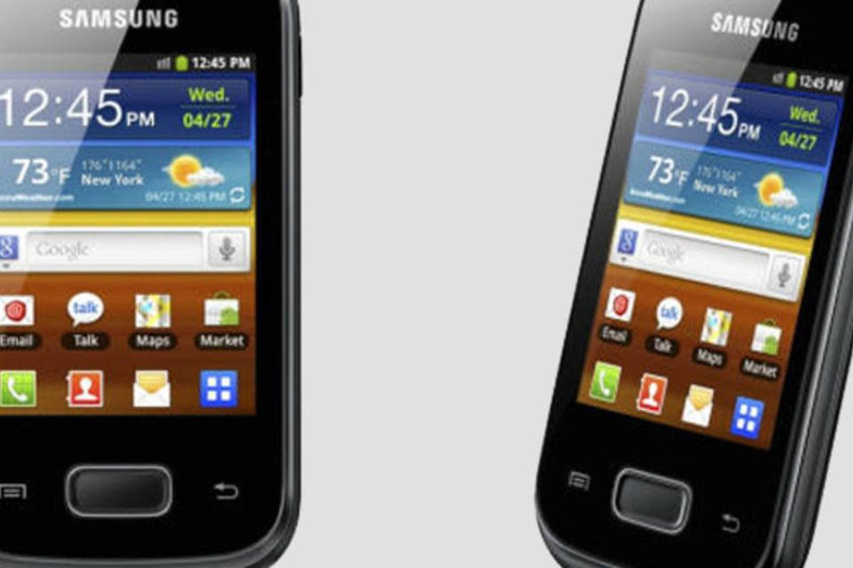 Samsung anuncia smartphone de 2,8 polegadas