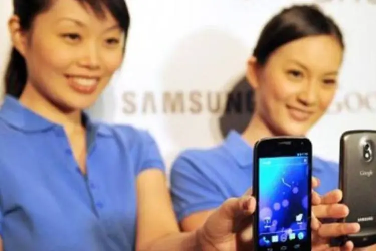 A Samsung é líder no setor, com 32,6% do mercado de telefones multifuncionais, com 50,2 milhões de aparelhos vendidos no segundo trimestre (©AFP / laurent fievet)