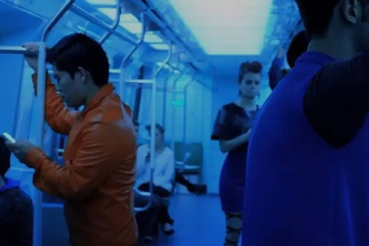 Cena do vídeo da Samsung: Filme mostra a mudança na trajetória de três pessoas (Reprodução)