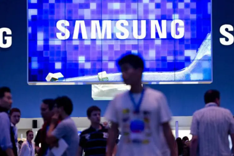 
	Samsung: de acordo com Apple, a empresa teria copiado designs e tecnologias do iPhone e do iPad
 (Odd Andersen/AFP)