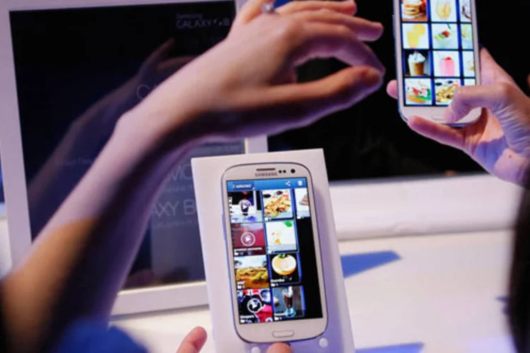 
	Samsung Galaxy S III: companhia&nbsp;tem entre seus produtos o smartphone mais vendido do planeta
 (Jemal Countess/Getty Images)