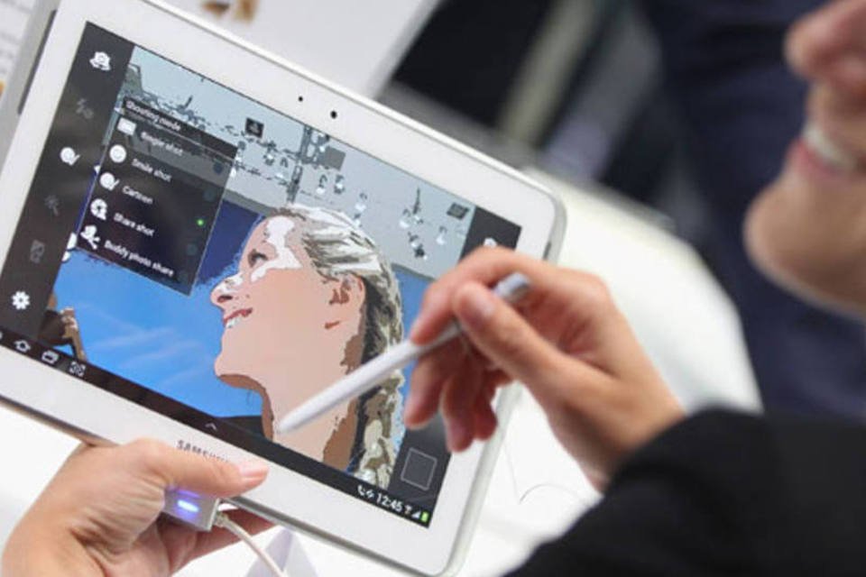 Samsung prepara tablet de 12 polegadas e 4 novos smartphones