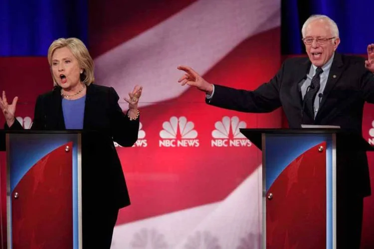 
	Os pr&eacute;-candidatos democratas &agrave; Presid&ecirc;ncia dos Estados Unidos Bernie Sanders e Hillary Clinton
 (Randall Hill/REUTERS)