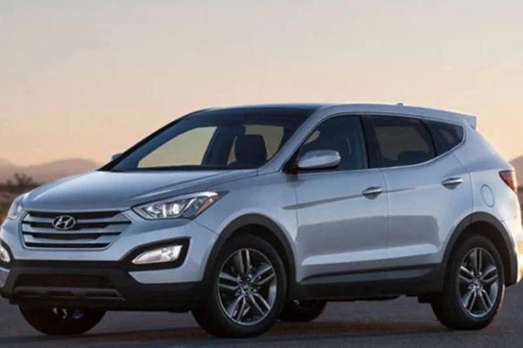 
	Em ambas as op&ccedil;&otilde;es o motor &eacute; um 3.3 V6 com 270 cv, equipado com comando de v&aacute;lvulas vari&aacute;vel
 (Divulgação)