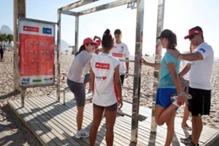 A iniciativa tem como objetivo estimular a atividade física nas principais praias da cidade (Divulgação)