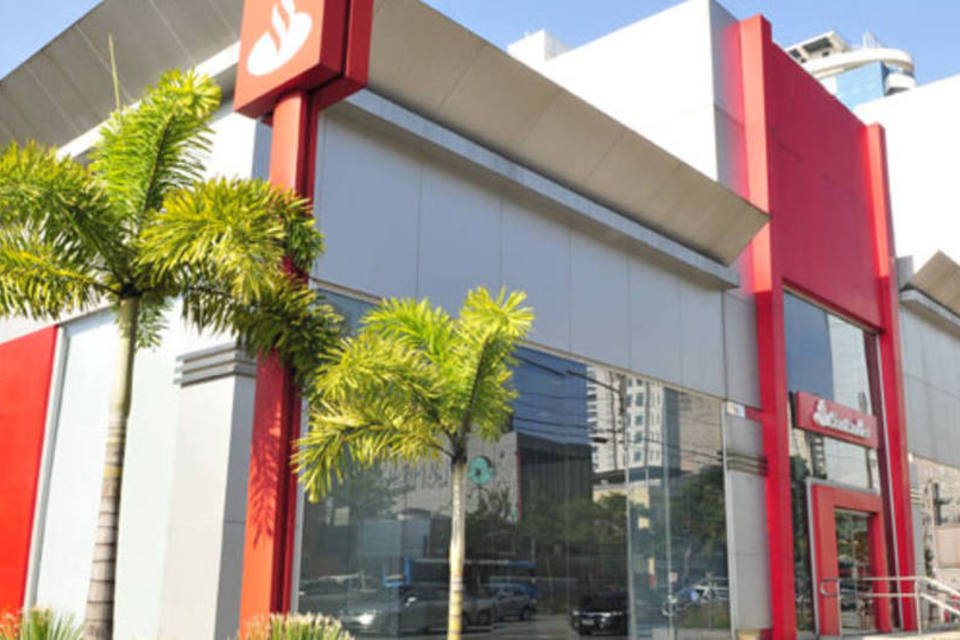 Santander pagará restituição de R$ 6 bilhões a acionistas