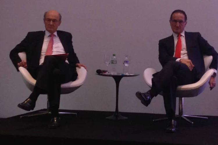
	Engel e Zabalza: Zabalza esclareceu em entrevista coletiva em S&atilde;o Paulo que o banco ainda n&atilde;o &quot;fez nenhum tipo de proposta&quot; para adquirir as opera&ccedil;&otilde;es do HBSC
 (Mariana Fonseca/EXAME.com)