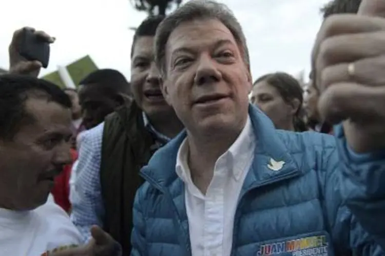 Juan Manuel Santos: eleição pode ser decidida por uma margem mínima de votos (Raul Arboleda/AFP)