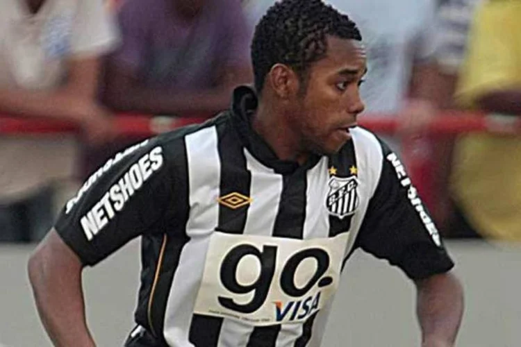Robinho, do Santos: atacante é um dos responsáveis pela valorização do patrocínio ao clube (.)