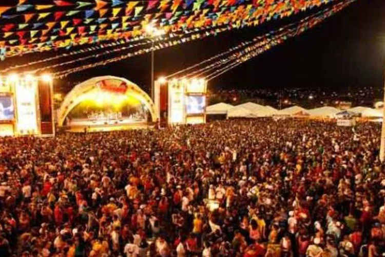 São João do Caruaru (foto) e São João de Campina Grande, arrecadaram juntas, R$ 11,5 milhões em patrocínio, apenas neste ano (Divulgação)