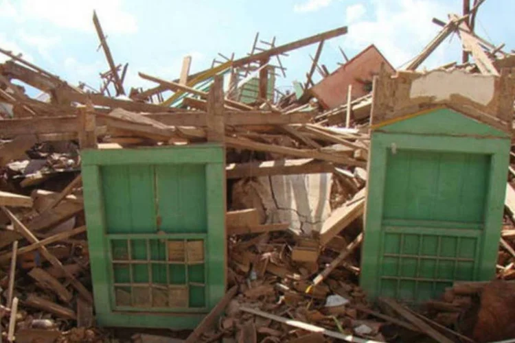 Casa destruída pelas chuvas que atingiram a pequena São Luiz do Paraitinga em 2010 (Instituto de Pesquisas Tecnológicas)