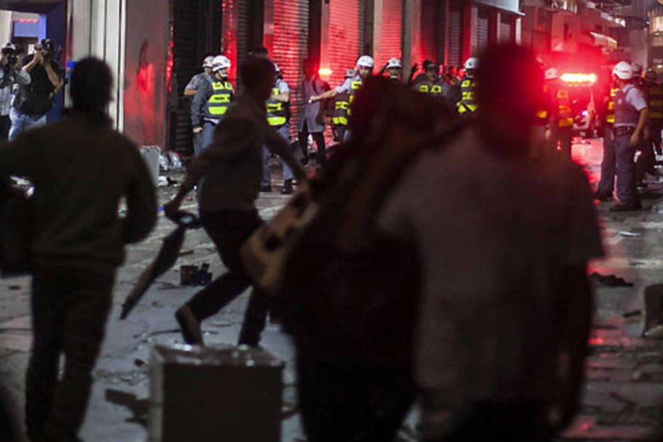 Algumas das empresas depredadas na manifestação de São Paulo