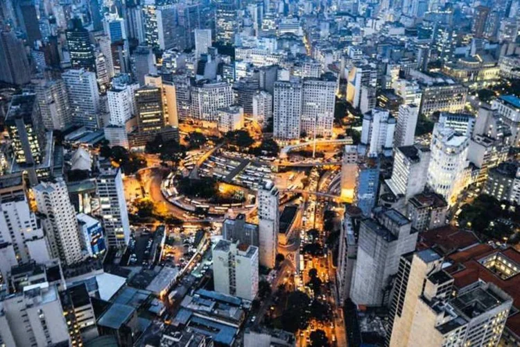 
	Pr&eacute;dios em SP: habita&ccedil;&atilde;o foi o grupo que mais contribuiu para a desacelera&ccedil;&atilde;o do &iacute;ndice
 (Germano Lüders/EXAME)
