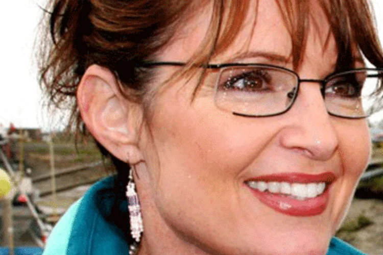 Sarah Palin em visita de campanha: ataque virtual prejudicou a campanha, diz a ex-candidata à vice-presidência dos EUA (.)