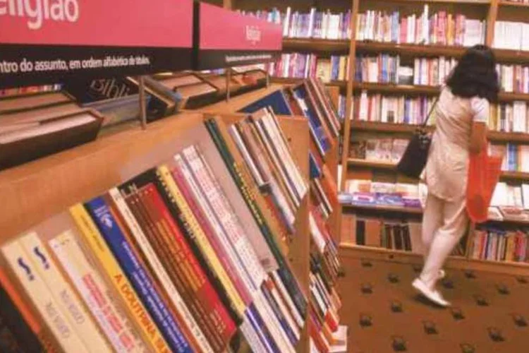 
	Livraria Saraiva: receita da companhia foi de R$ 458,517 milh&otilde;es de julho a setembro deste ano
 (Egberto Nogueira/Veja)