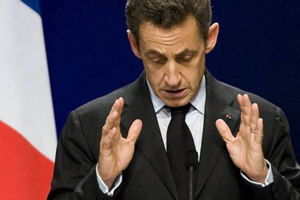 Sarkozy pede mais disciplina para Europa recuperar credibilidade