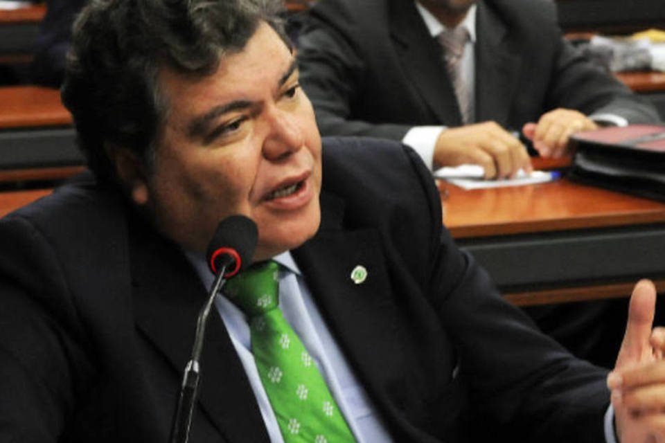 
	Sarney Filho: &Aacute;lvaro Dias explicou que o PV n&atilde;o faz parte da base aliada do governo Temer
 (Luiz Xavier/Câmara dos Deputados)