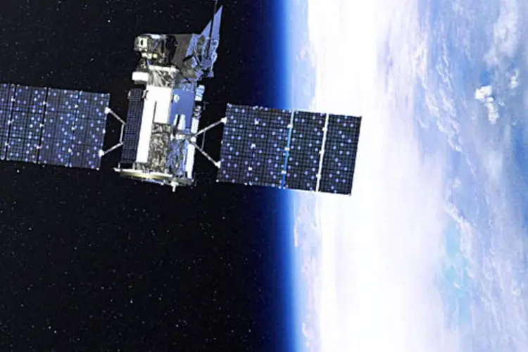 Satélites: o desenvolvimento de tecnologias de "limpeza orbital" não terá sucesso se for dirigido apenas por um país (NASA/Divulgação)