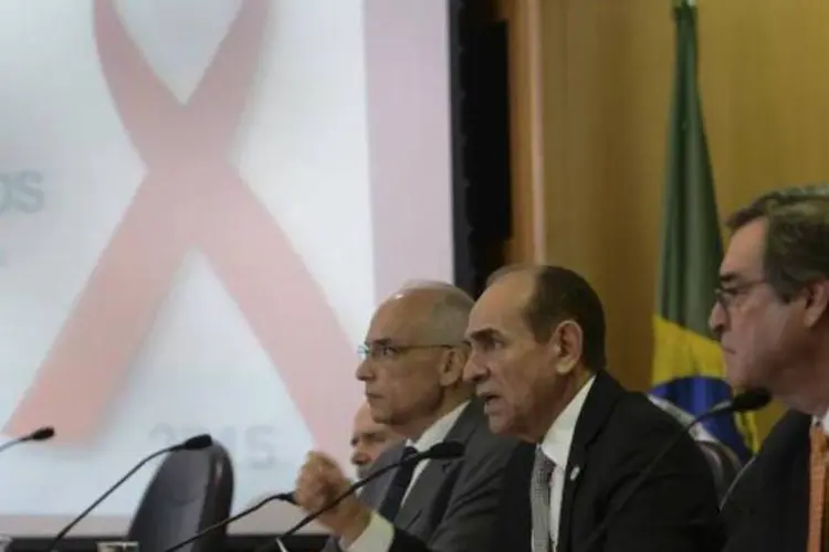 
	O ministro Marcelo Castro lan&ccedil;a campanha de preven&ccedil;&atilde;o e apresenta n&uacute;meros da aids no Brasil
 (Elza Fiúza/Agência Brasil)
