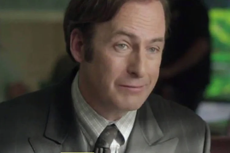 Personagem Saul Goodman: trama será ambientada em diferentes momentos da vida de Goodman (Reprodução/YouTube)