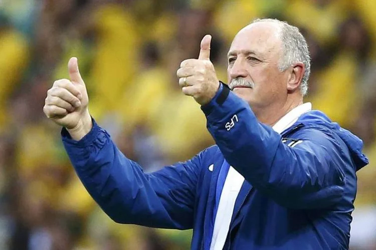 Luiz Felipe Scolari durante partida contra a Colômbia, pelas quartas de final da Copa (Stefano Rellandini/Reuters)