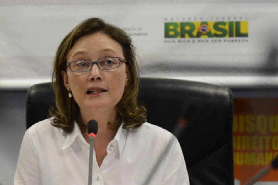 Torturador não pode ficar impune, diz Maria do Rosário