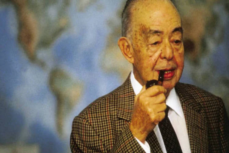 
	Dice era vi&uacute;va do fundador do grupo&nbsp;Camargo Corr&ecirc;a, Sebasti&atilde;o Camargo
 (Luiz Dantas, Veja)