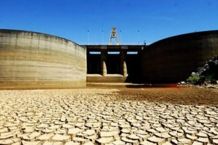 Crise de abastecimento de água em São Paulo é consequência de "um fenômeno climático" que afetou também a Califórnia, diz assessor da Sabesp (Divulgação/Sabesp)
