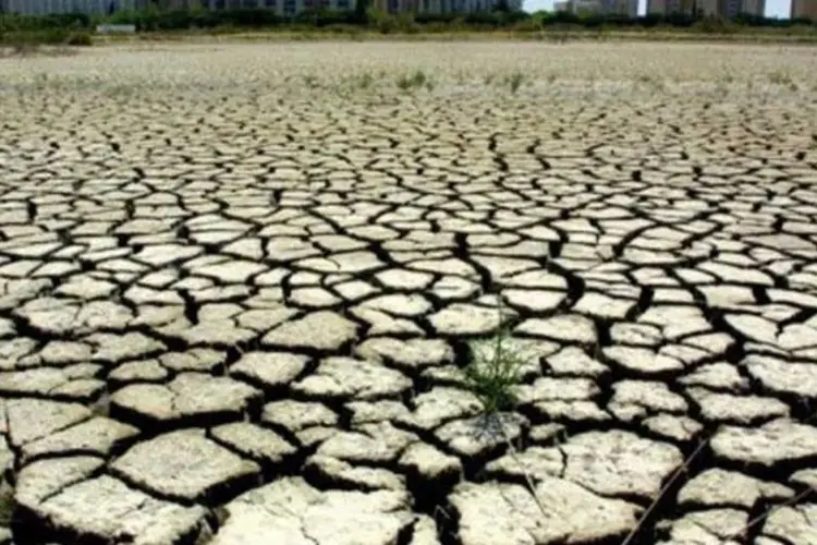 O fenômeno La Niña é apontado pelos meteorologistas como um dos principais responsáveis pela estiagem (Dominique Faget/AFP)