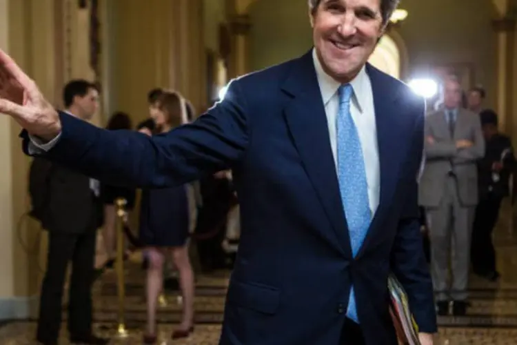
	O senador democrata John Kerry teria sido escolhido para suceder Hillary Clinton no Departamento de Estado
 (AFP/Brendan Hoffman)