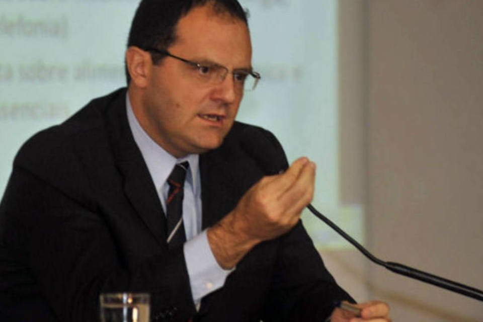 Possível saída de Barbosa atrasaria reformas, diz Eurasia