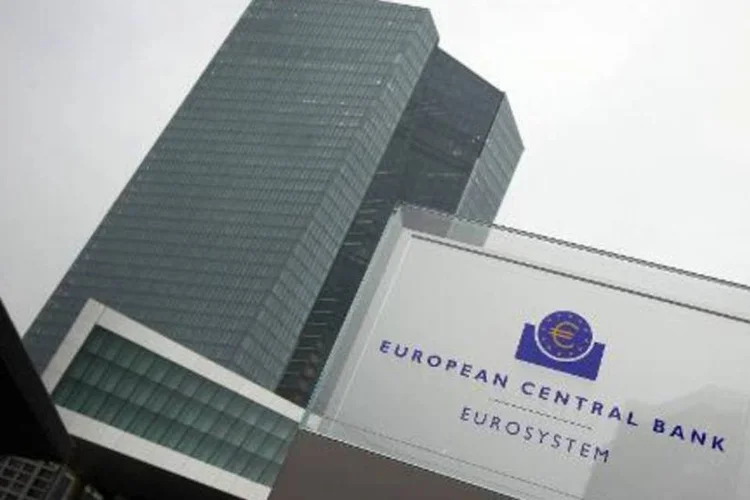 
	Sede do Banco Central Europeu (BCE): a infla&ccedil;&atilde;o permanece pr&oacute;xima a zero nas 19 na&ccedil;&otilde;es da zona do euro
 (Daniel Roland/AFP)