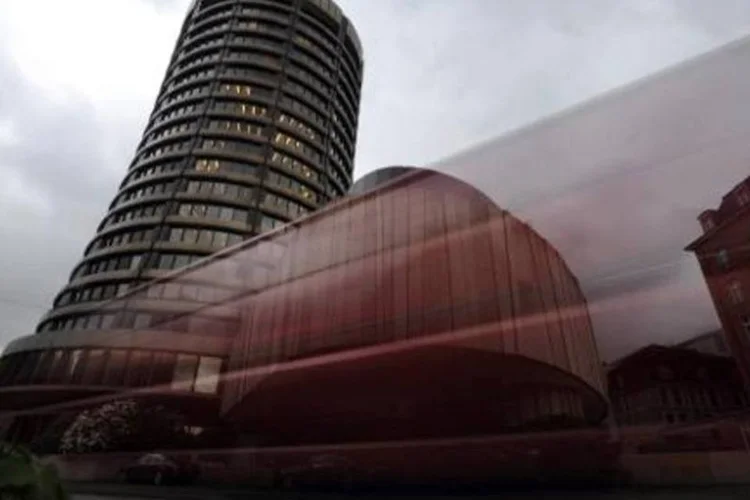 Sede do Bank of International Settlements, na Suíça (Sebastien Bozon/AFP)