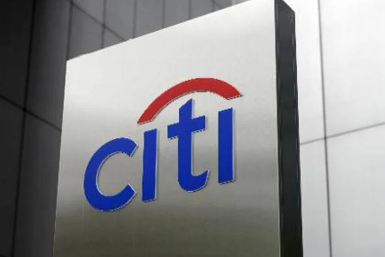
	Citi: &quot;A venda segue. &Eacute; um processo lento. Esperamos que leve uns tr&ecirc;s meses ainda at&eacute; que seja conclu&iacute;da&quot;, disse Magalh&atilde;es
 (Timothy A. Clary/AFP)