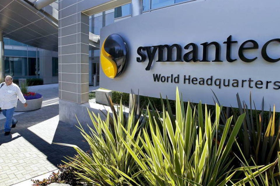 Receita trimestral da Symantec sobe 33%, mas empresa tem prejuízo