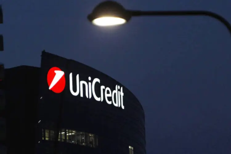 UniCredit: banco disse esperar agora superar sua meta bruta de corte na exposição a empréstimos inadimplentes (Alessandro Garofalo/Reuters)