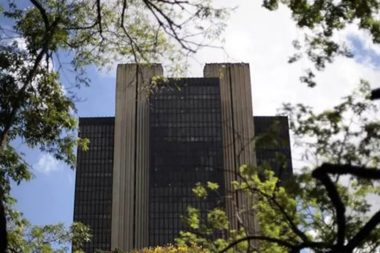 
	Sede do Banco Central, em Bras&iacute;lia: perspectiva de aperto monet&aacute;rio maior ocorre apesar da piora na perspectiva para a atividade econ&ocirc;mica
 (Ueslei Marcelino/Reuters)