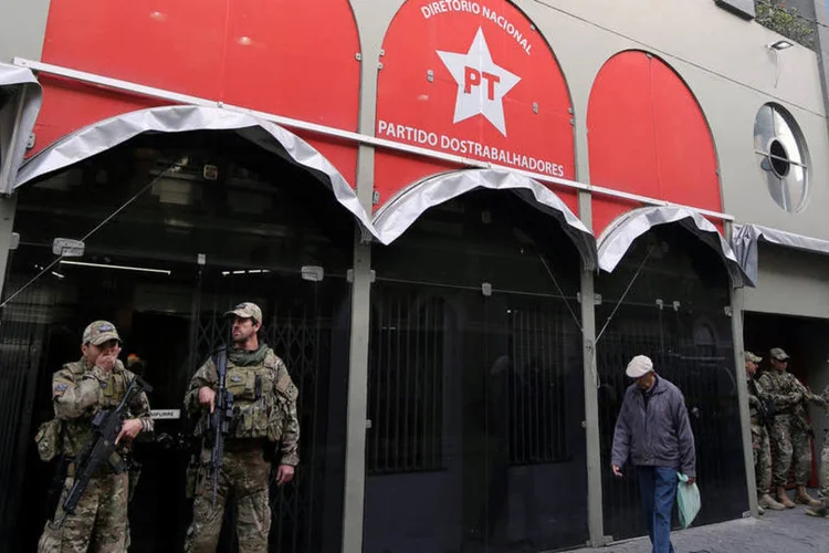 
	PF: a a&ccedil;&atilde;o fez parte da Opera&ccedil;&atilde;o Custo Brasil, um desdobramento da Lava Jato e as a&ccedil;&otilde;es s&atilde;o feitas em conjunto com o Minist&eacute;rio P&uacute;blico e a Receita Federal
 (Paulo Whitaker / Reuters)