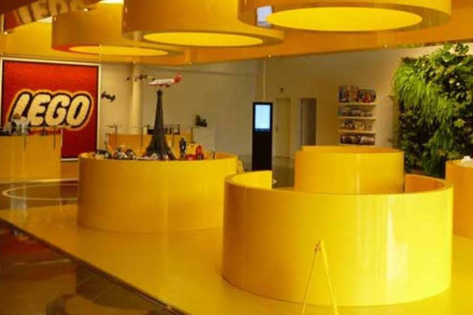 37 fotos que mostram como a LEGO alia negócios a diversão