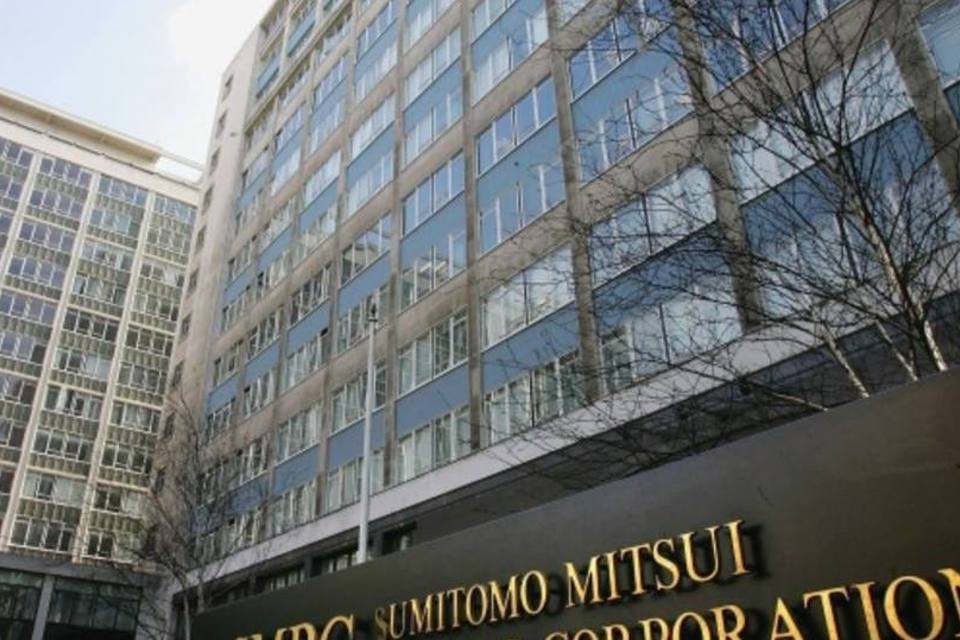 Sumitomo Mitsui eleva projeção de lucro para ano por bolsas