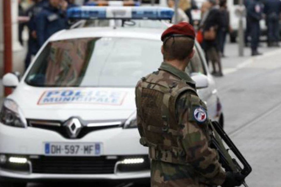 Seis detenções em operação antijihadista na França