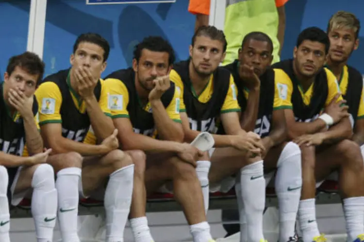 Jogadores reservas do Brasil na partida contra Holanda (Ueslei Marcelino/REUTERS)