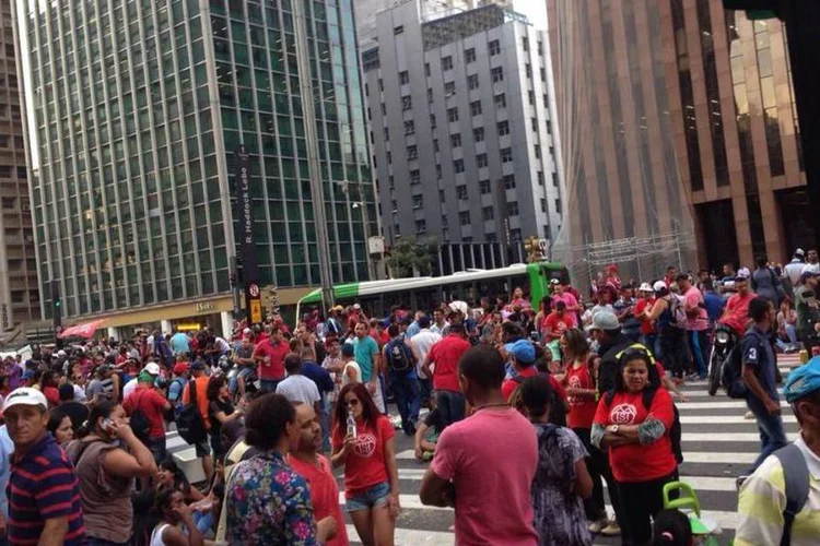 
	Sem-teto fazem manifesta&ccedil;&atilde;o na Paulista por programa de habita&ccedil;&atilde;o
 (Pedro Francisco/ Fotos Públicas)