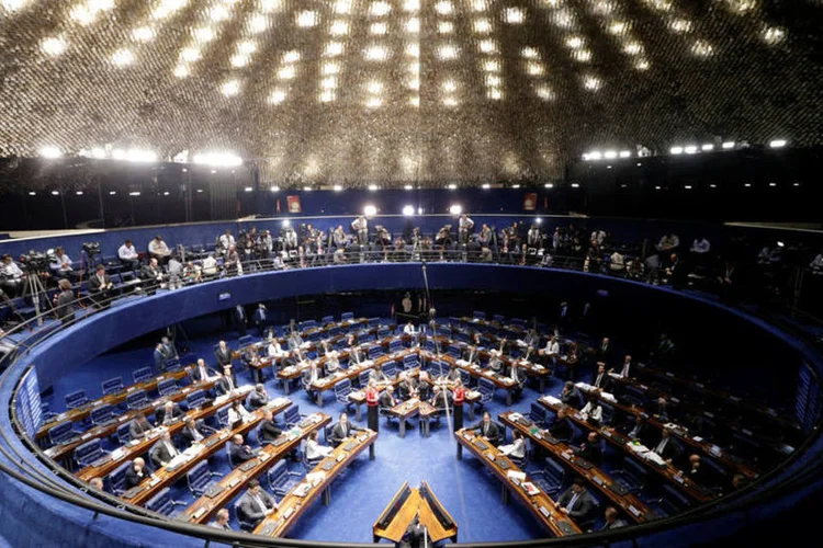 
	Senado: ap&oacute;s redu&ccedil;&atilde;o dos decretos, Jana&iacute;na Paschoal reclamou que os direitos da acusa&ccedil;&atilde;o n&atilde;o est&atilde;o sendo respeitados
 (Ueslei Marcelino/Reuters)