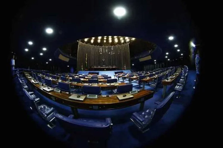
	Congresso: l&iacute;deres dos sete maiores partidos querem mudan&ccedil;as para aprovar proposta da equipe econ&ocirc;mica do governo interino de Temer.
 (Jorge Silva/Reuters)