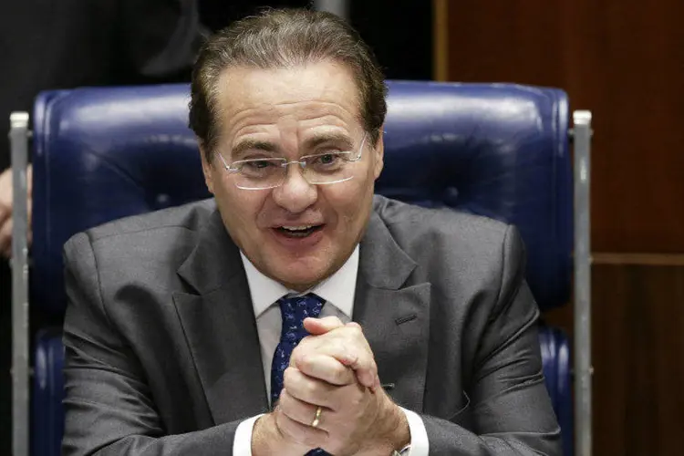 
	Senador Renan Calheiros: Calheiros sugeriu a cria&ccedil;&atilde;o de tr&ecirc;s faixas de corre&ccedil;&atilde;o do IR
 (Ueslei Marcelino/Reuters)