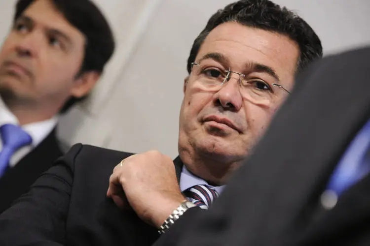 
	Senador Vital do R&ecirc;go (PMDB-PB) durante a Comiss&atilde;o Parlamentar de Inqu&eacute;rito Mista da Petrobras
 (Pedro França/Agência Senado)