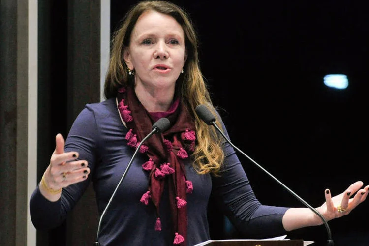 A senadora Vanessa Grazziotin é a autora do projeto aprovado pela CCJ (Divulgação/Agência Senado/Agência Senado)