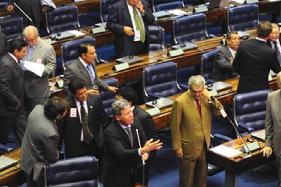 Em votação simbólica, Senado aprova Lei Geral da Copa